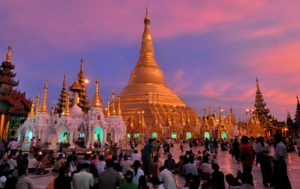 3_Shwedagon-Pagoda_Myanmar-Travel_402x253