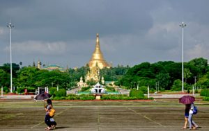 5_Shwedagon-Pagoda_Myanmar-Travel_402x253